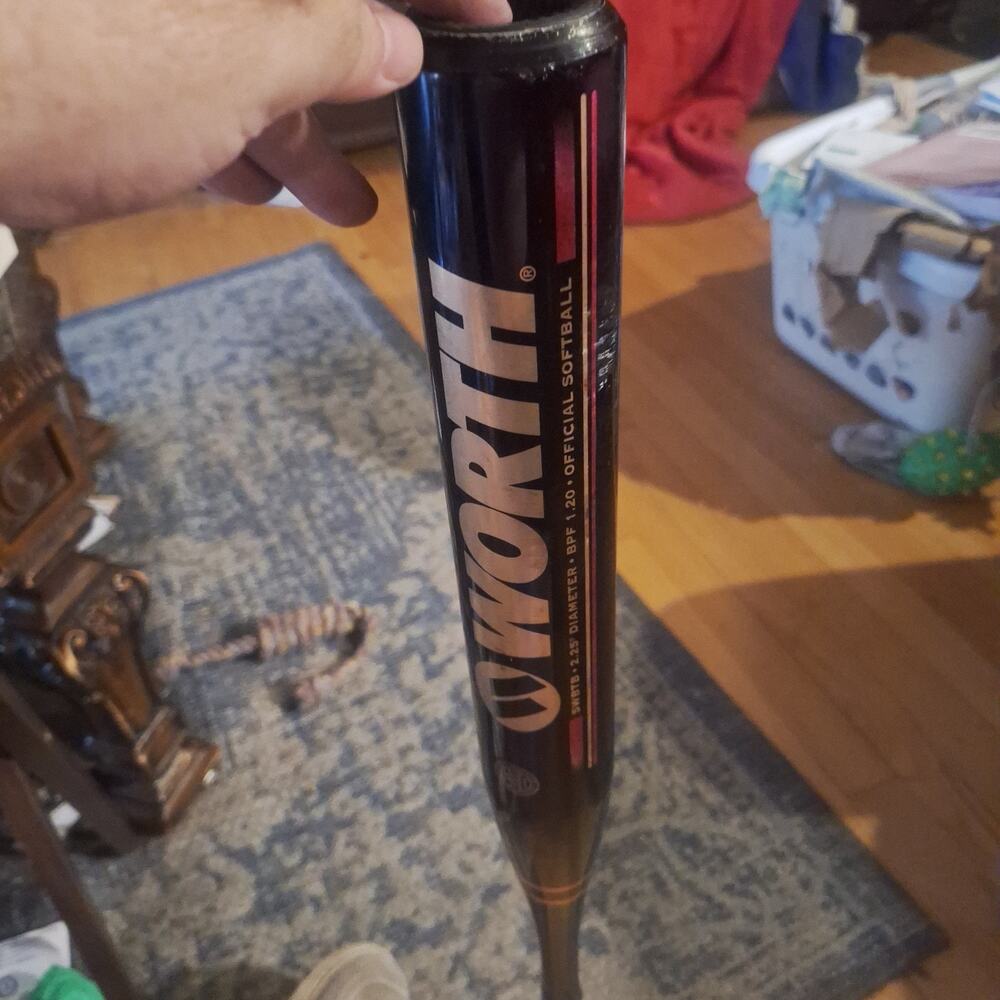 Worth Michele Smith Gold Medalist 30in/21oz Softball Bat Fast Pitch 9oz Drop